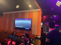 -唱吧麦颂KTV(松江五龙商业广场店)