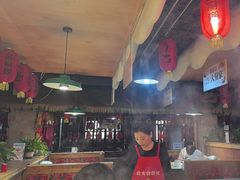 -鱼窝棚柴火铁锅炖(富山屯店)