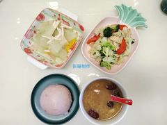 -爱月宝月嫂·育儿嫂