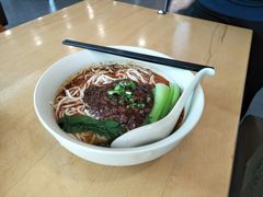-李先生牛肉面大王(莱芜信誉楼店)