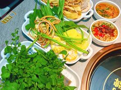 -菌自在·云南野生菌火锅(长安万达店)