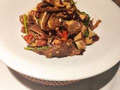 -费大厨辣椒炒肉(高铁吾悦广场店)