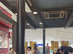 -麦当劳(深圳北站高铁店)