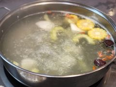 -官塘陈记鱼生·潮汕砂锅粥·潮汕生腌牛肉火锅(潮枫路总店)