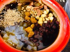 冰粉-爆炸头阿姨小四川正宗川味小吃(无任何分店)