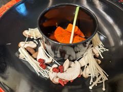-三江两海老火锅(北京首店)