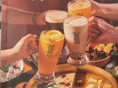 -湊湊火锅·茶憩(杭州湖滨银泰in77店)