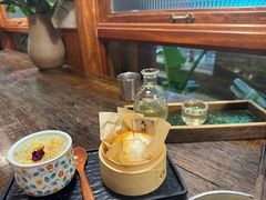 -银米·云南传统过桥米线(双廊黑金冠店)