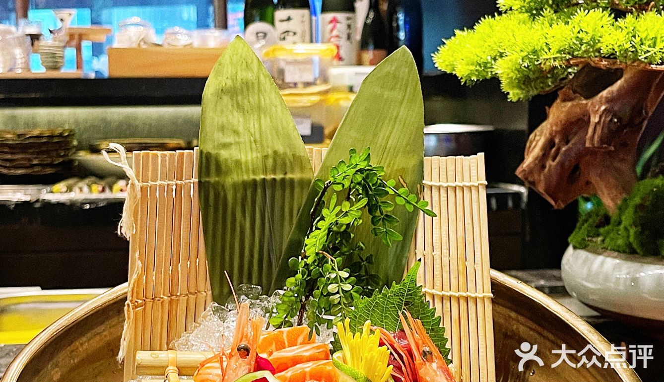 隐藏在W酒店的五星级海鲜放题｜贵船·日料