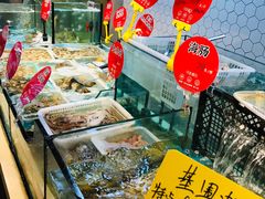 水产区-日进一片海.生腌海鲜火锅.宵夜烧烤(三里屯总店)