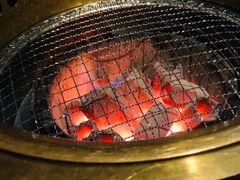 -山川小町·极番烧肉(新地假日广场店)