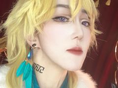 -米游妙妙屋cosplay换装自拍摄影体验馆