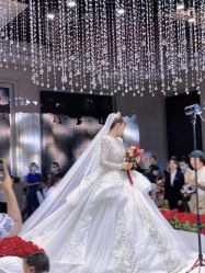 -欣薇婚纱(新源乐汇城店)