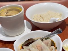 -鼎泰丰(新港中心店)