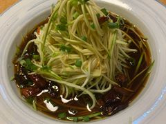 凉拌西葫芦丝-小郭私房菜·海肠捞饭店(学士街店)