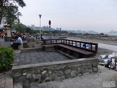 河岸风景-淡水老街