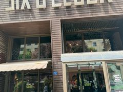 -SIX电竞·卓威600hz(闽江二路店)