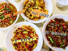 -笨罗卜浏阳菜馆(太平街店)