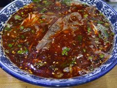 -伊穆祥牛肉面总店·清真
