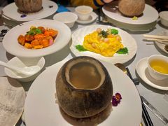 椰果菠萝咕噜肉-闻见中国海南菜(K11店)