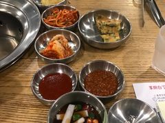 -姜虎东白丁烤肉(虹桥天地店)