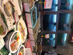 -沪华海鲜大酒楼(南汇店)