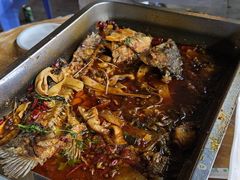 -老街烧烤大排档·地道湖北菜·龙虾馆(汉口火车站店)
