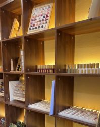 -蜜丝卡伦美甲美睫半永久