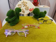 -锦泉眼视光中心(海珠广场店)