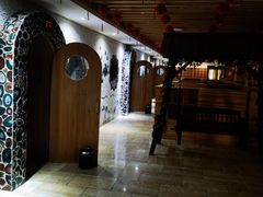 -碧中海汤泉汗蒸酒店