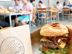 -BURGER BRO'S