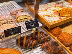 -巴黎贝甜(常德路店)