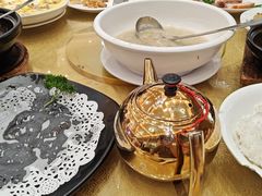 -老乡村美食农庄