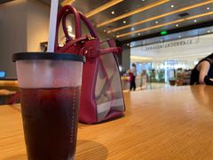 -星巴克臻选(上海合生汇1F店)