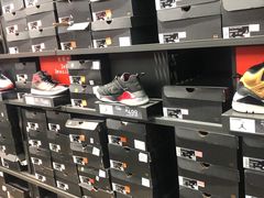 -NIKE上海青浦优选体验店