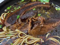 -小龙大肉面馆