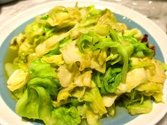 炝炒卷心菜-懒人盐府人家(航天桥店)
