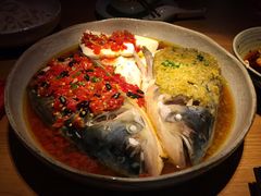 鸳鸯鱼头配鸡蛋面-望湘园·洞庭渔宴(浦江欢乐颂店)