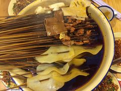 -拈签一笑黄牛肉辣卤串串