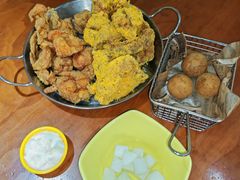 -BHC炸鸡(明洞总店)