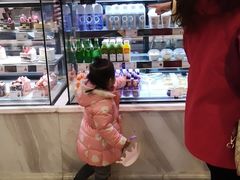 -巴黎贝甜(华堂新辰汇店)