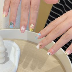 -米小兔美甲美睫