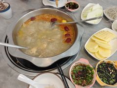 -光头药膳鸡(莱茵小镇店)