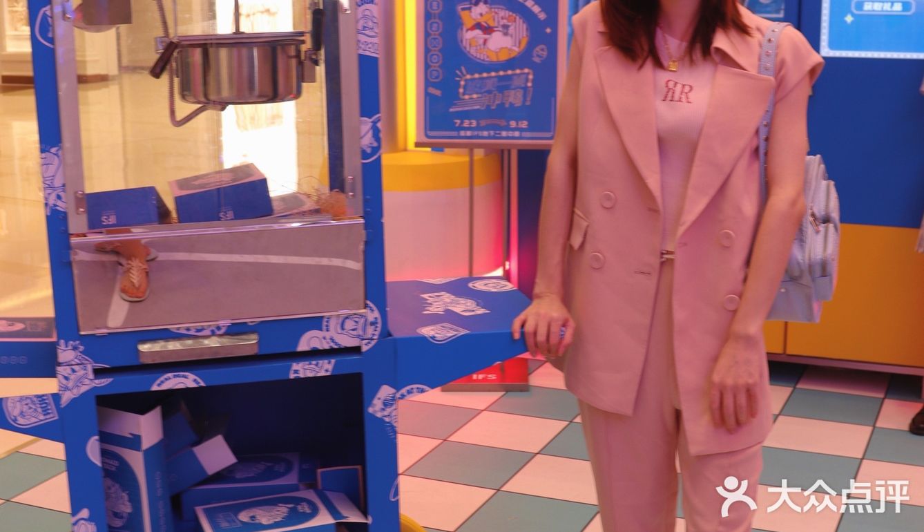 成都IFS｜唐老鸭刨冰展📸真的巨好拍