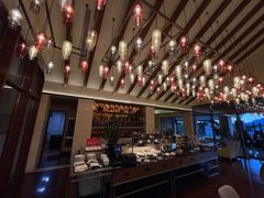 -昆明华邑酒店-鲜艳全日餐厅