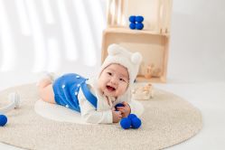 -小熊维尼高端儿童摄影(南山信和店)