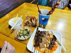 -八一路好吃街(雨田商务大厦店)