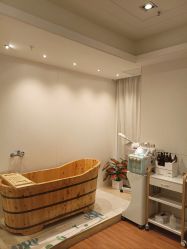 -EC BEAUTY易思美容