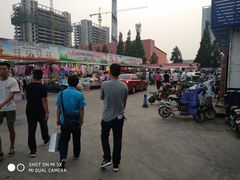 -大学城夜市