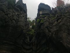 -梭布垭石林景区